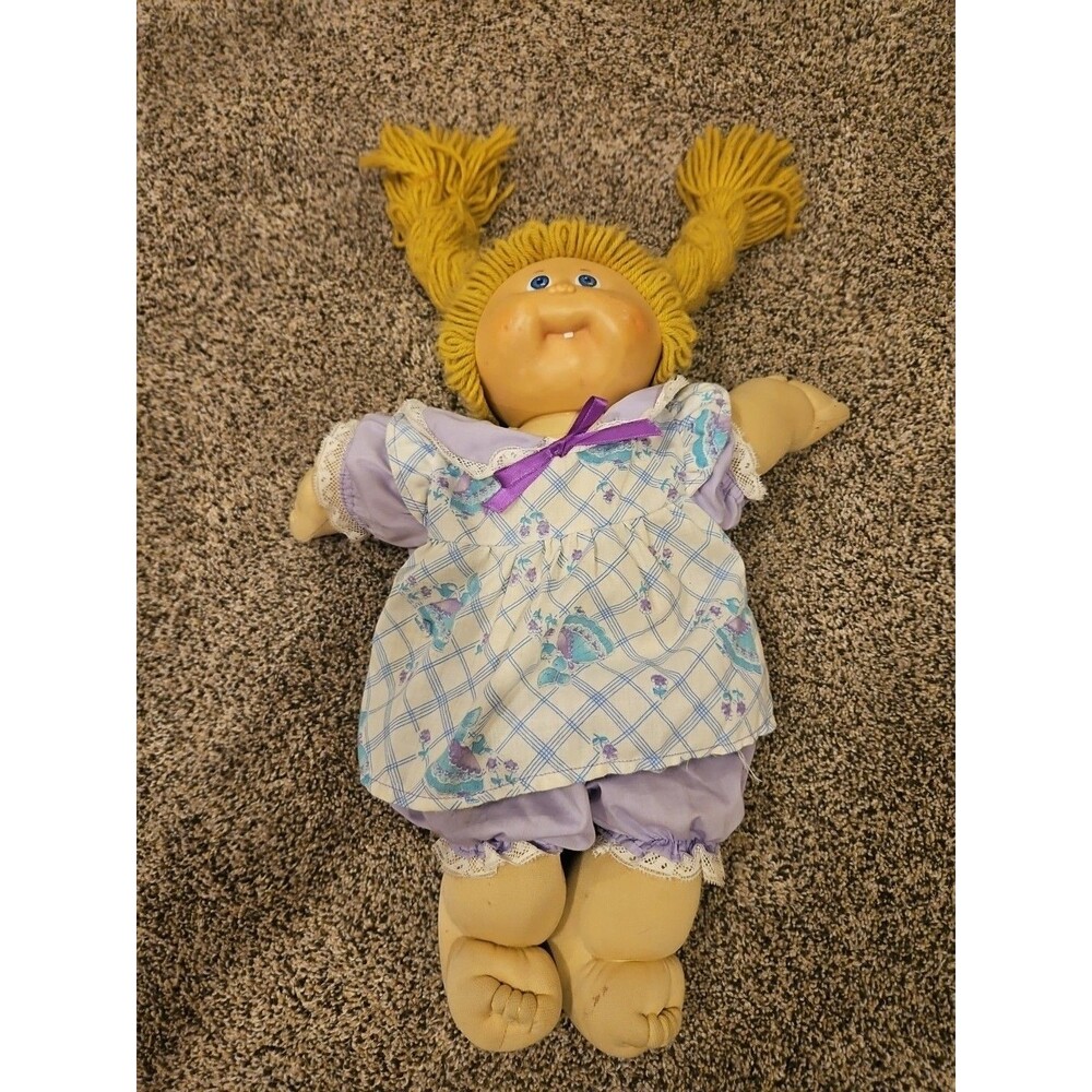 Vintage Cabbage Patch Kids Doll 1982 Yellow Blue Eyes Dimple Dress & Shorts